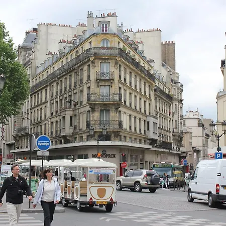 The Blue House 70sqm 2br 6 Persons Appartamento Parigi
